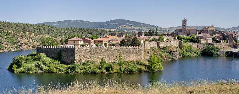 buitrago de lozoya madrid