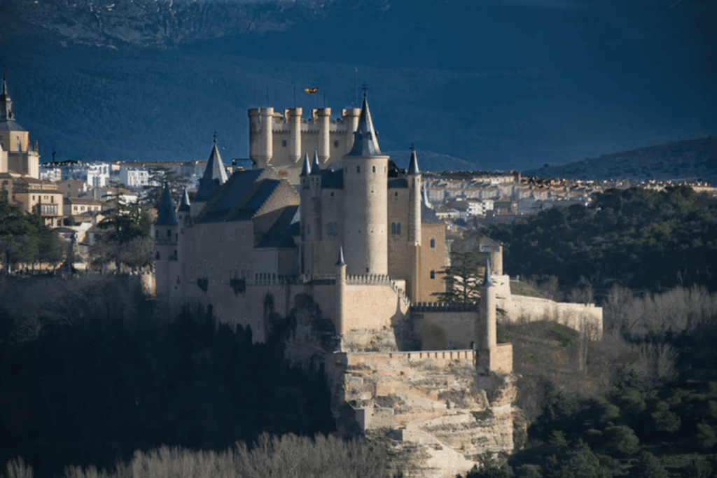 Alcázar de Segovia, cerca de El Cubillo