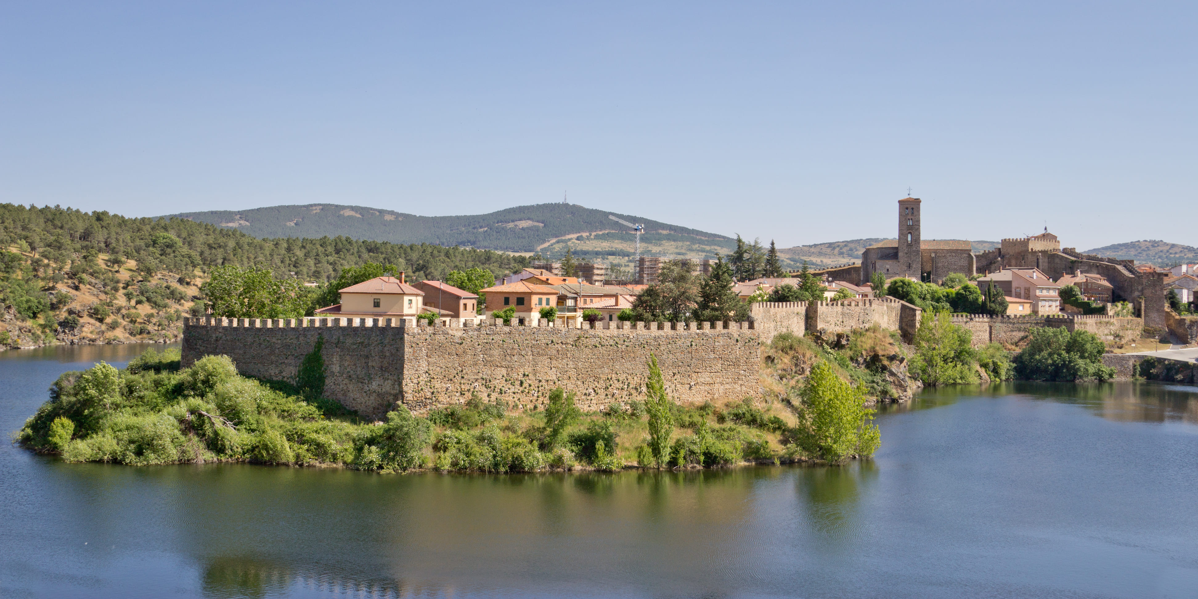 mejores pueblos sierra norte buitrago de lozoya 1 scaled 1