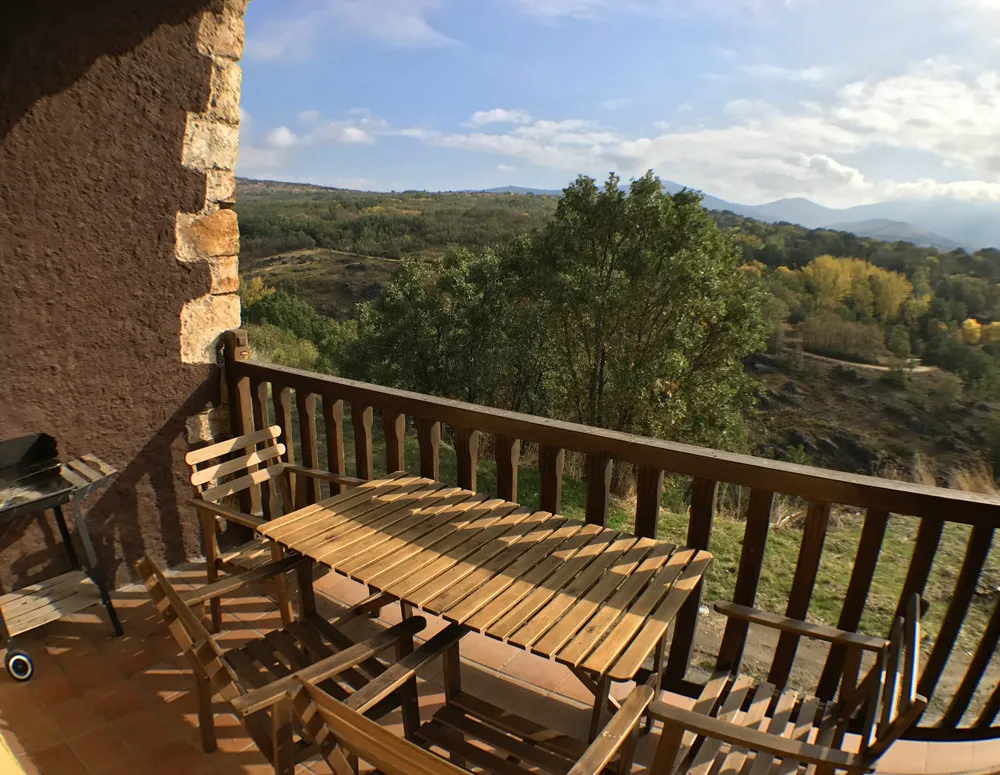 casa rural horcajuelo casa el corco exterior terraza