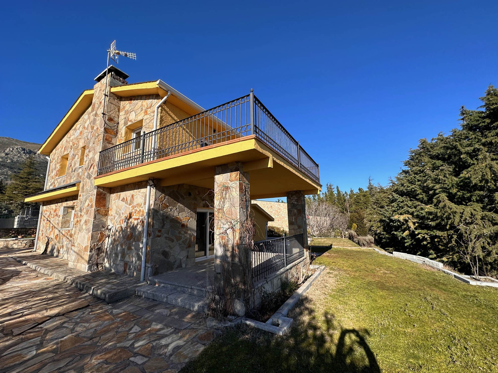 casa rural valdemanco