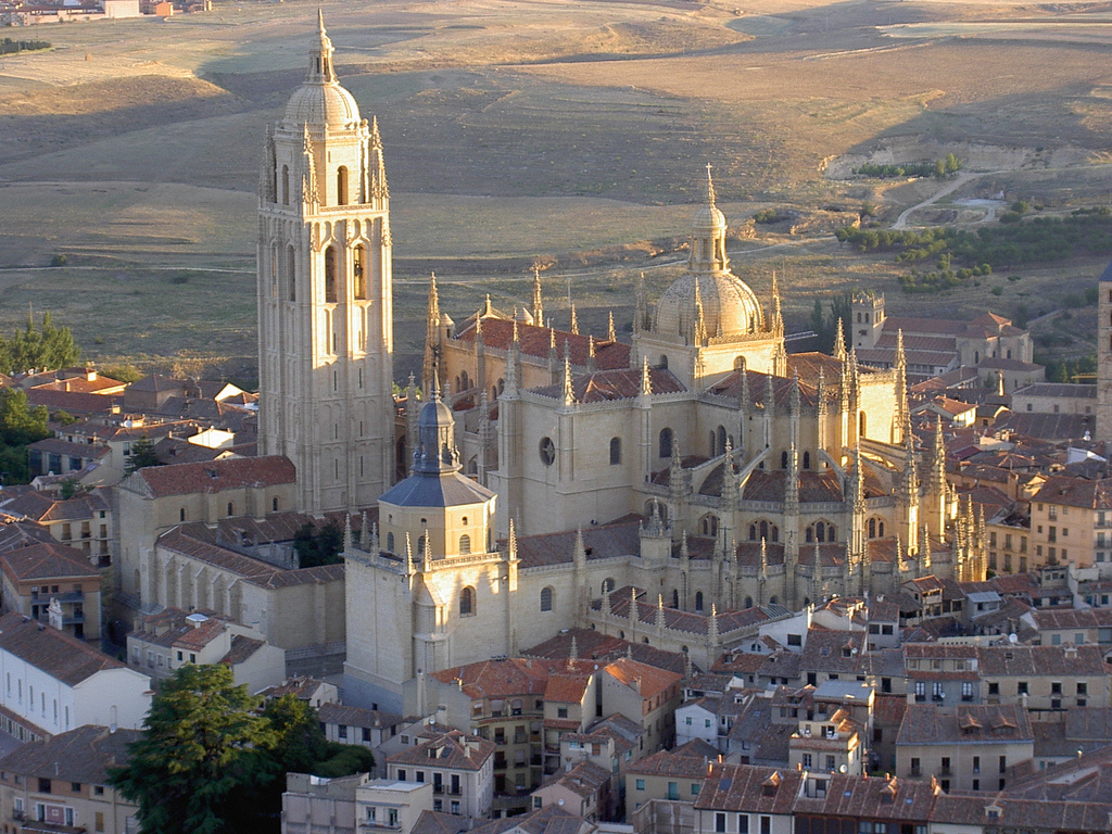 La catedral de Segovia desde el aire