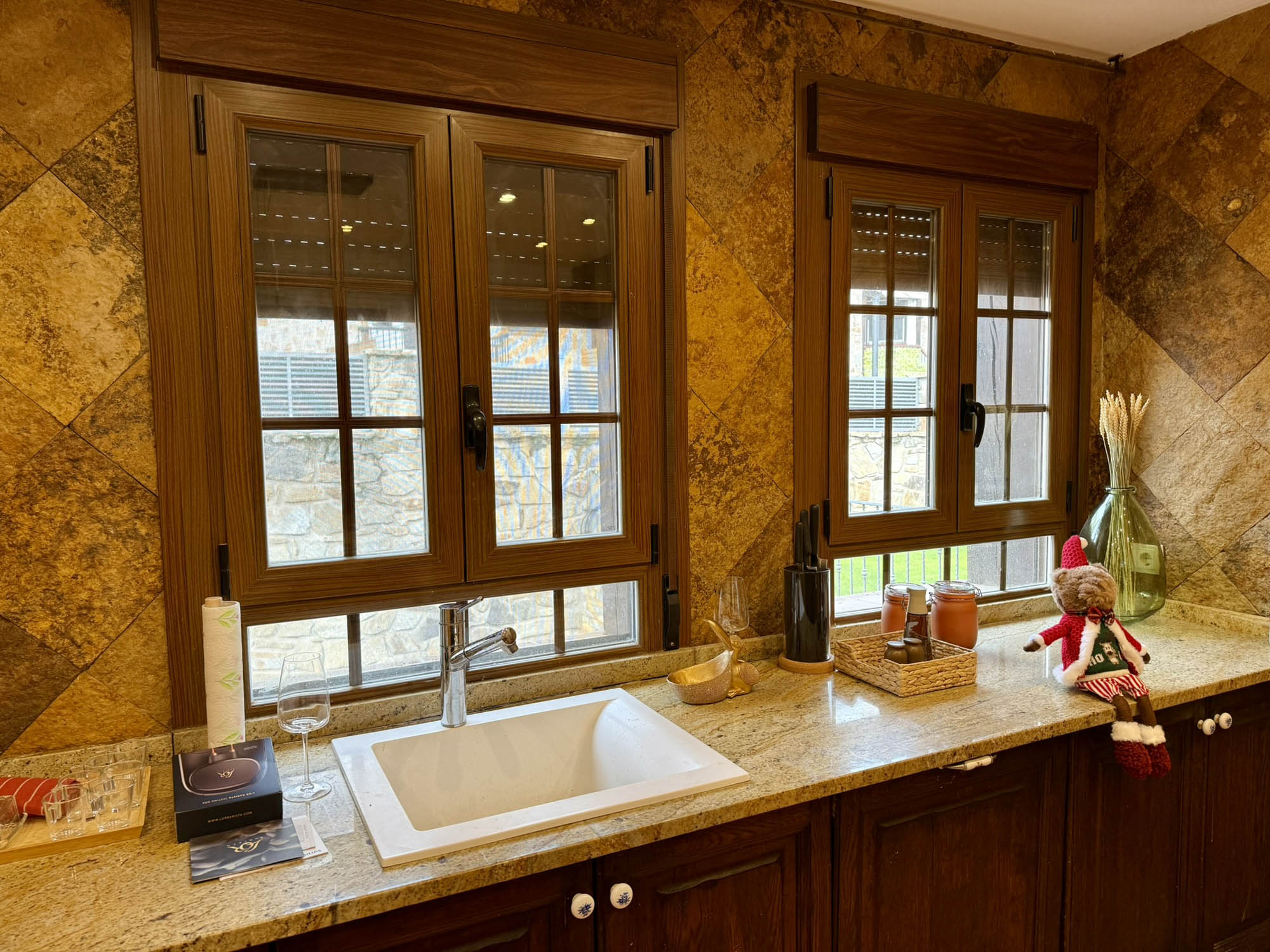 casa rural reduena casa rosita cocina 02